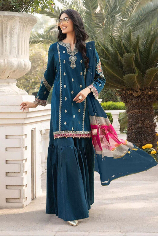 3 Piece - Embroidered Lawn Suit | Maria.B.